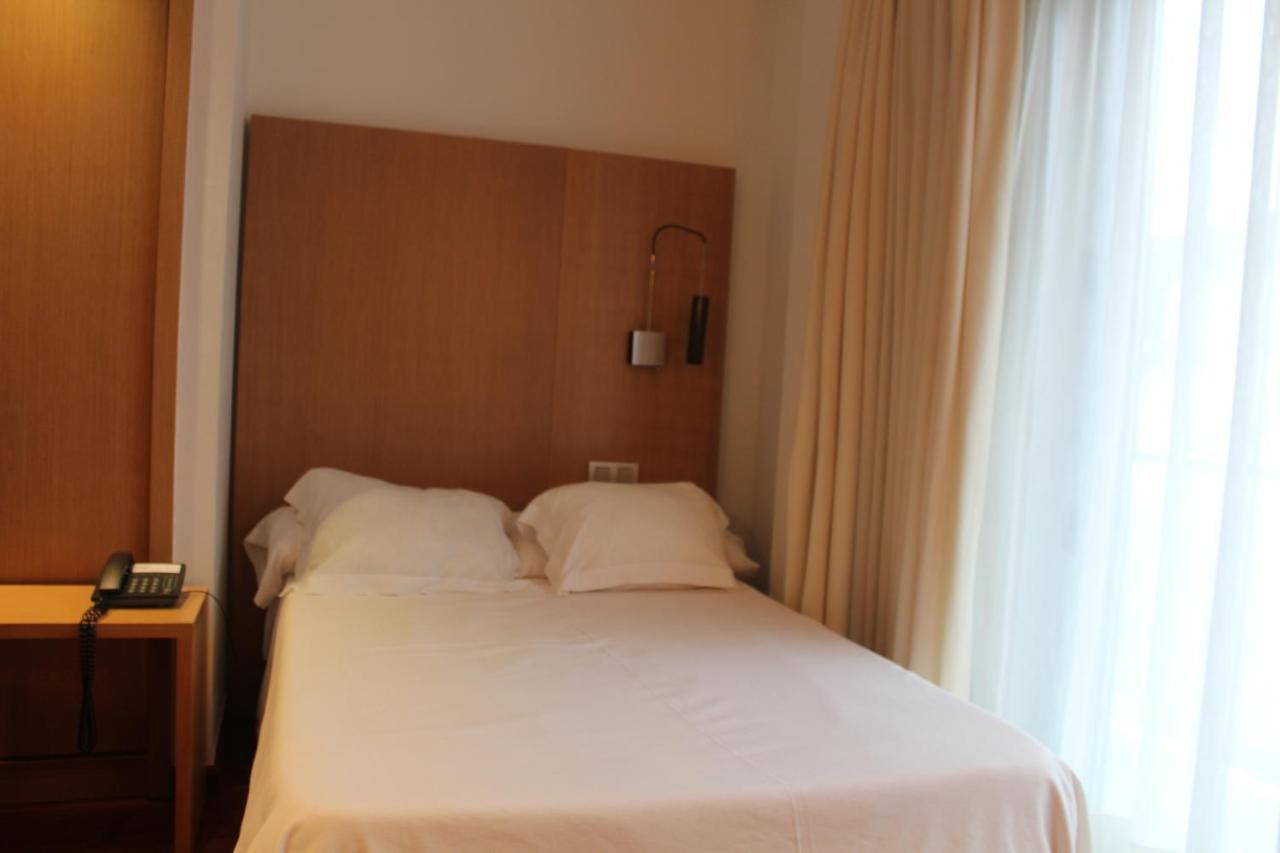 Hotel Ril Burela Екстериор снимка