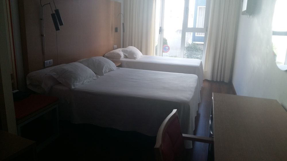 Hotel Ril Burela Екстериор снимка